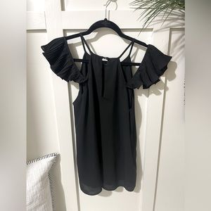 Shinestar blouse. Black. Women’s size L.